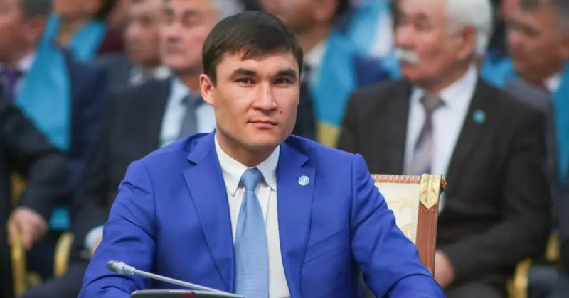 "Не нужно акцентировать, что он спортсмен". Министр о резонансе вокруг Серика Сапиева