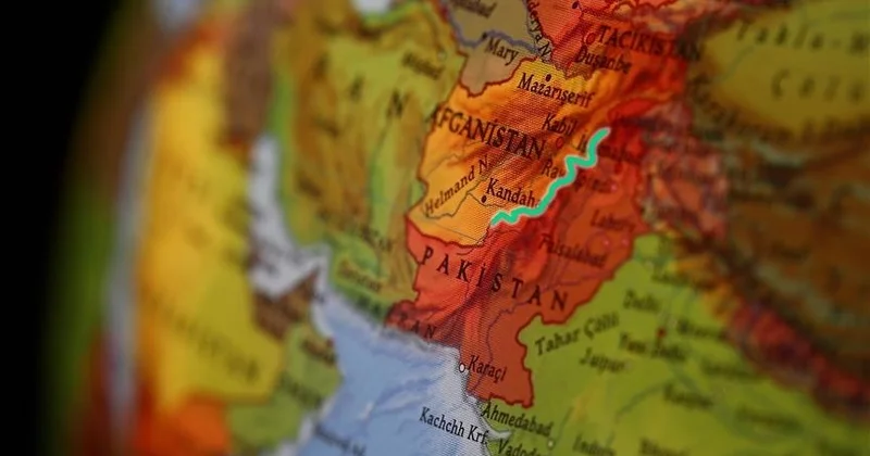 Пәкістан мен Ауғанстан арасындағы қақтығыс: екі тарап бір біріне соққы жасауда