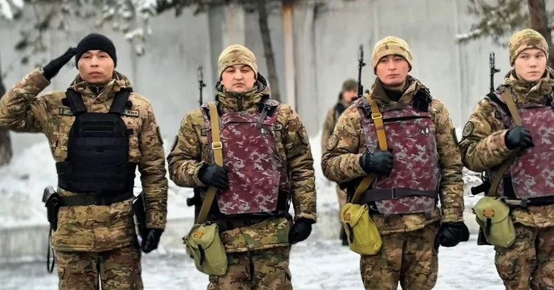 Молодые гвардейцы впервые заступили на боевую службу в Семее