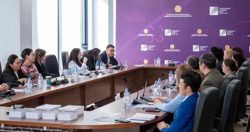 SARAP отырысында конституциялық қағидалардың азаматтардың өмір сапасына әсері талқыланды