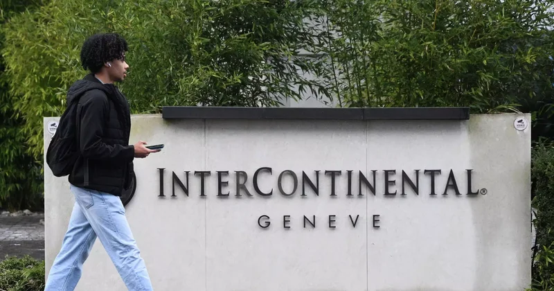 Украина бойынша келіссөздерде негізгі мәселелерге назар аударылып жатыр Қытай СІМ