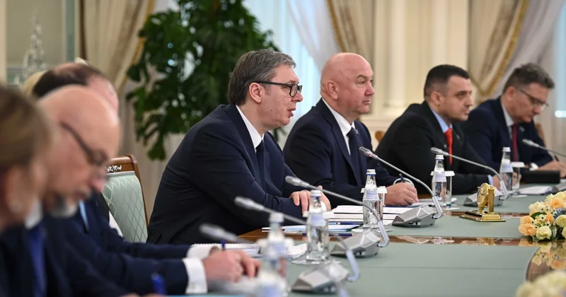 Президенты Казахстана и Сербии провели переговоры в расширенном формате