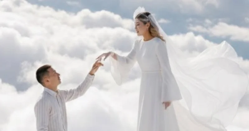 Мен сені сағындым... : Астанада қаза тапқан фельдшердің күйеуі жантебірентер жазба жариялады