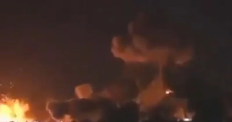 СМИ: Пакистан нанес удар по Афганистану, в Кабуле прогремели взрывы (видео)