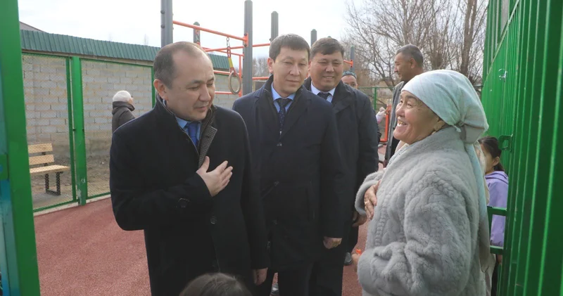 Алғыс арқалаған әкім