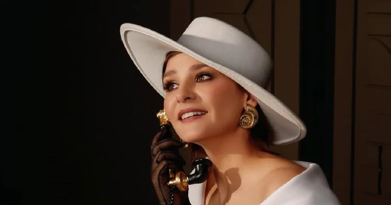 Глафира Тарханова в эффектном наряде приковала взгляды фанатов