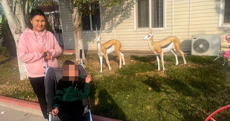 Продали машину и квартиру: семья из Алматы собирает 1,3 млн тенге на реабилитацию сына с ДЦП