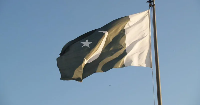 Пакистан объявил войну правительству талибов в Афганистане