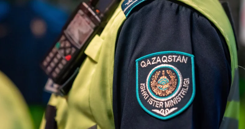 Полиция қоғам айнасы: Алматыдағы ЖКО дан кейін генерал мундир намысын қорғады