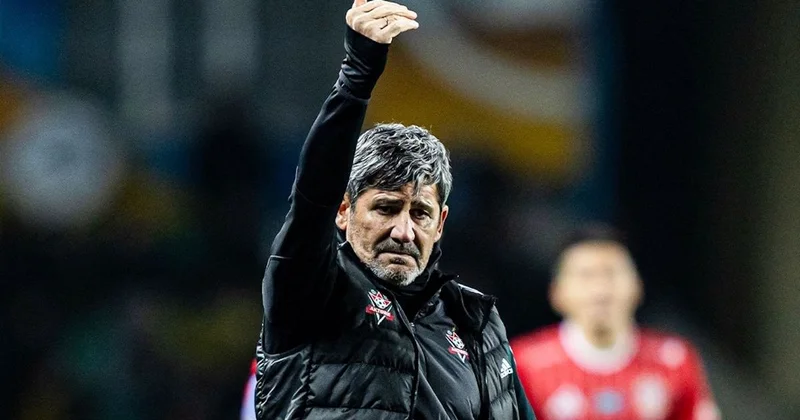 Актобе официально объявил об отставке главного тренера после трех туров КПЛ