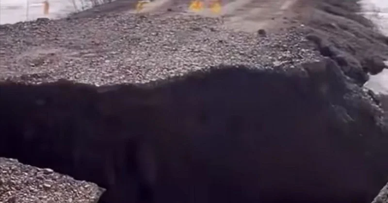 Дорога в Акмолинской области обрушилась из за талых вод (видео)