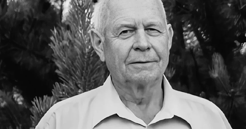 В Алматы дедушка умер на улице после того, как отдал мошенникам 4 млн