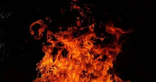 Астанада 2000 мың доллар үшін үй өртемек болған тұрғын сотталды