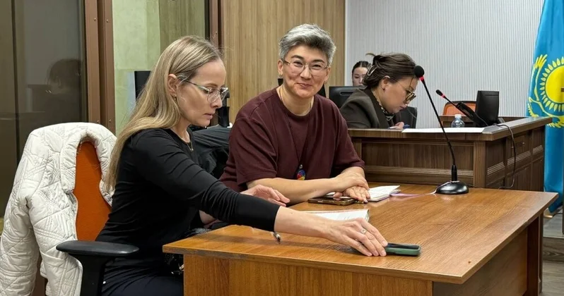 В делах Шайкежанова и Секербаевой на отношение к подсудимым повлияла гомофобия, считают в HRW Аналитический интернет журнал Власть