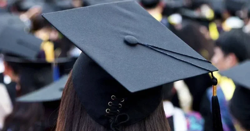 Казахстанские выпускники всё реже идут работать по профессии