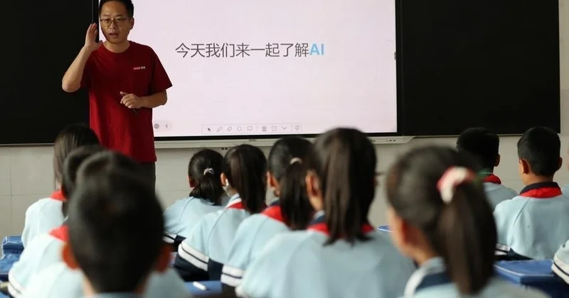 Қытайда мектеп оқушыларының жартысынан көбі ЖИ пайдаланып жүр