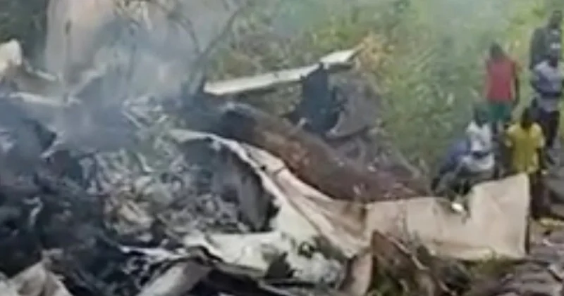 Оңтүстік Суданда ұшақ құлап, 14 адам мерт болды