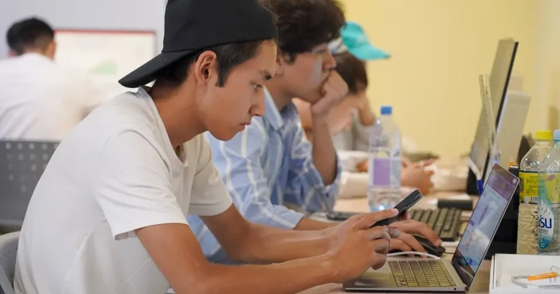 Выпускников больше, грантов меньше: как получить высшее образование при сокращении госзаказа