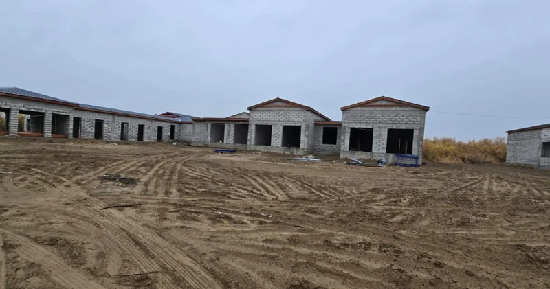 Атыраудағы президенттің бұрынғы резиденциясының құрылысы неге ұзаққа созылды