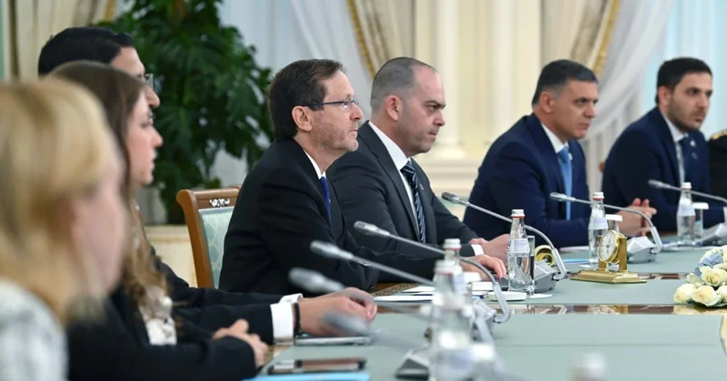 Израиль заинтересован в прямых авиарейсах в Казахстан