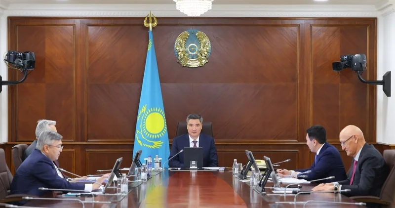 Олжас Бектенов Самұрық Қазына АҚ директорлар кеңесінің отырысын өткізді