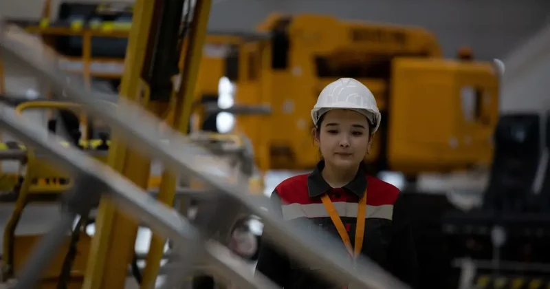 Лишь для четверти работников в Казахстане требуется высшее образование Нурбек