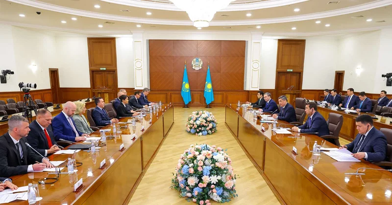 Мировых производителей сельхозтехники встретили в Кабмине