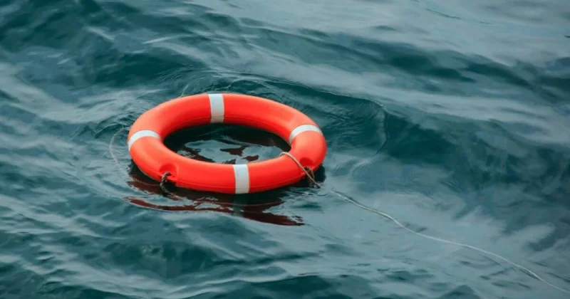 Атырауда көпірден секірген жасөспірім құтқарылды