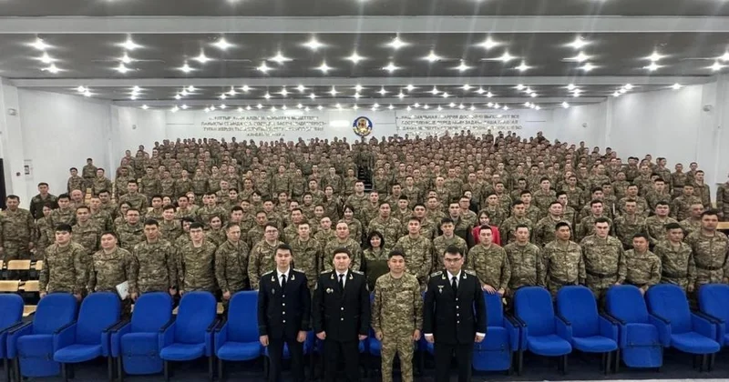 Астанада мыңға жуық ұлан алаяқтықтан қорғану тәсілдерін меңгерді