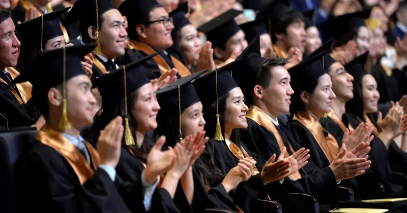 ЖОО на студент қабылдау реттелмек: депутат ұсыныс жасады