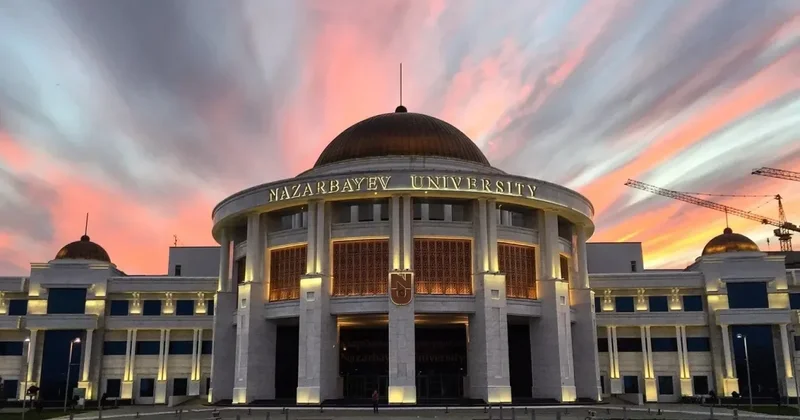 Назарбаев Университет не будут проверять после скандала с антикварным оружием