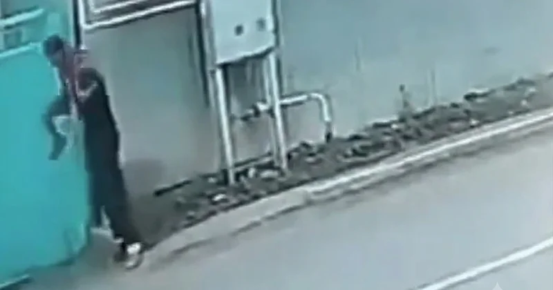 Таразда жасөспірім кішкентай баланы асфальтқа лақтырып, қашып кеткен