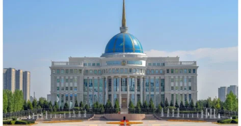 Токаев снял с должностей ряд госслужащих