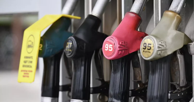 Көлік жүргізушілері бензин сапасына шағымданды бірнеше жерден сынама алынды