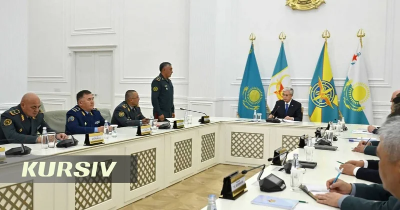 Токаев потребовал план военной реформы после гибели военных на Каспии