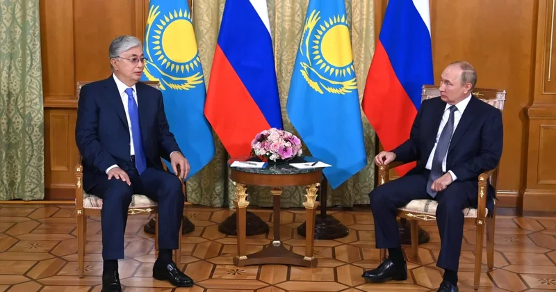 Токаев и Путин обсудили предстоящий визит президента Казахстана в Россию