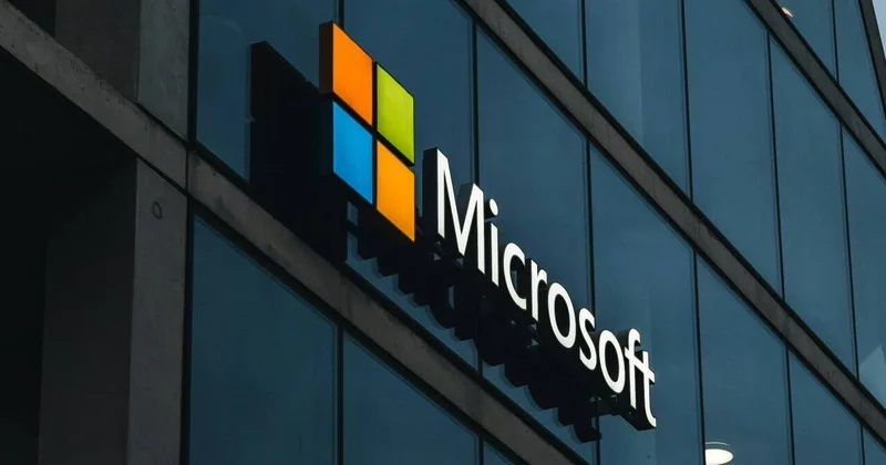 Microsoft предложила 60 тыс. сотрудникам добровольно уволиться, чтобы пустить деньги на ИИ