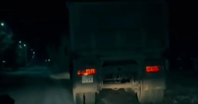 КамАЗ привлек внимание полиции опасными маневрами в Павлодарской области (видео)