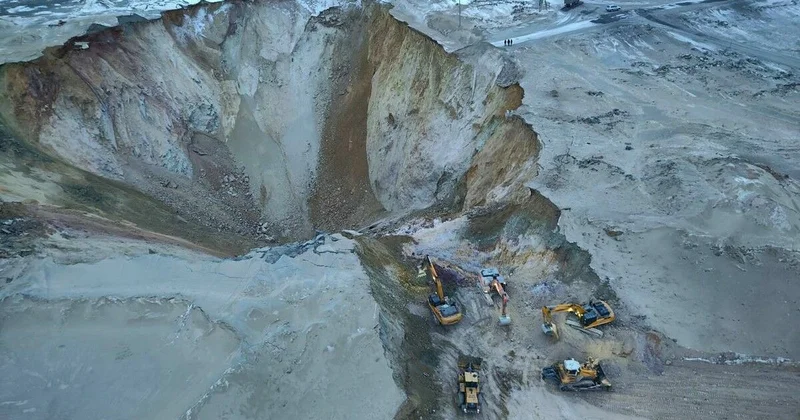 Всё знали и молчали