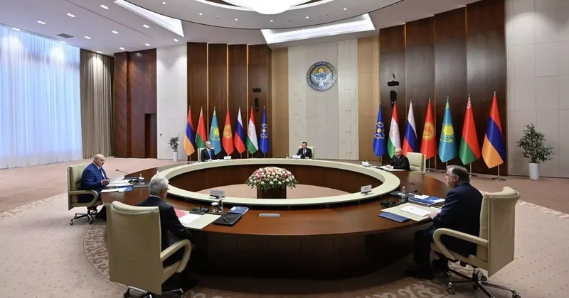 ҰҚШҰ елдерінің президенттері Ұжымдық қауіпсіздік кеңесінің қорытынды құжаттарына қол қойды