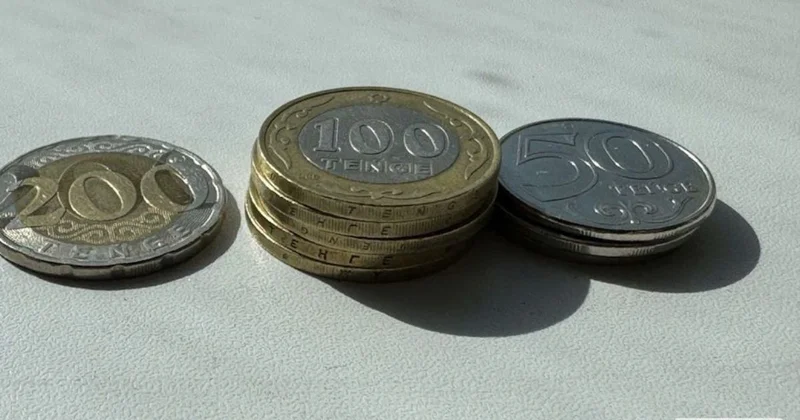Теңге күшейіп келеді: депозиттердің 82% ы ұлттық валютада