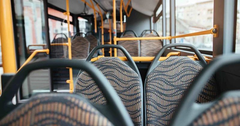 В Темиртау конфликт в автобусе закончился ножевым ранением