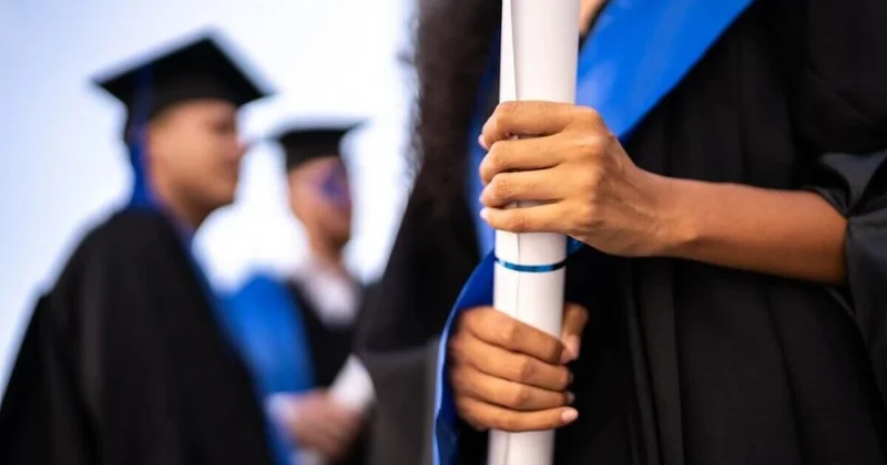 Объявлены имена обладателей стипендии Болашак 2026