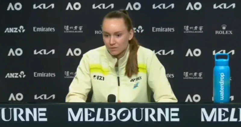 Рыбакина объяснила, почему предпочла Казахстан учебе в США