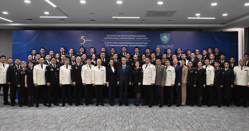 Тоқаев ҚМА қызметкерлерін наградамен марапаттады