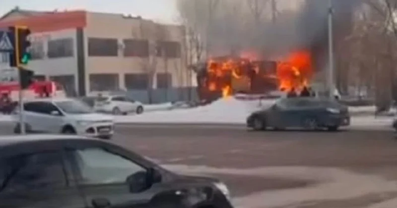 Два человека скончались после взрыва в Караганде