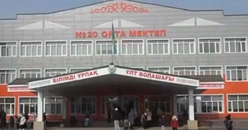 Течет крыша и затопило подвал: ремонт школы за 1 млрд тенге возмутил жителей Алматинской области