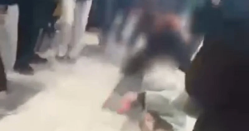 Девочку избили в известном ТРЦ в Актау