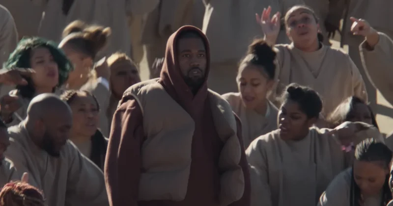 Канье Уэст заявил, что не является нацистом, и извинился за антисемитские высказывания