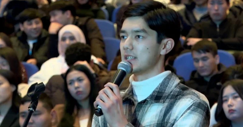 Заң мен тәртіп: Түркістан облысында студенттермен кездесу өтті